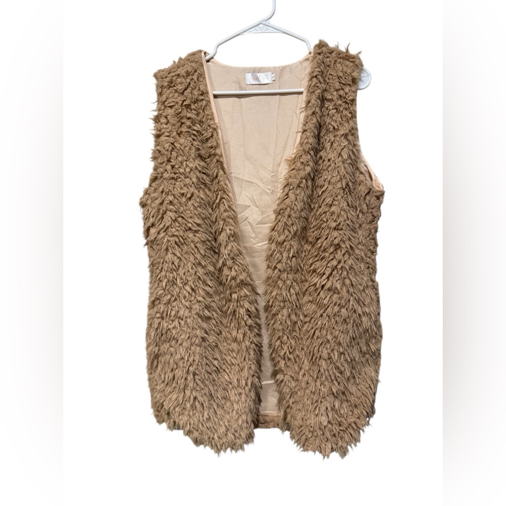 Women's Tan‎ Fuzzy Cardigan Vest